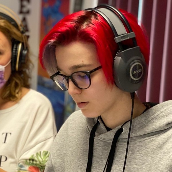 Elora - profesor de audiovisual - Madrid