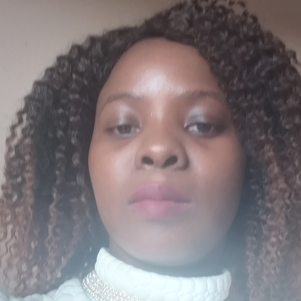 Sindisiwe precious - English tutor - Stanger