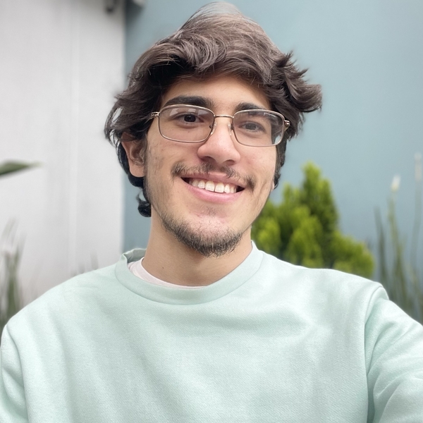 Tony Santiago - prof de Matemáticas - Bogotá