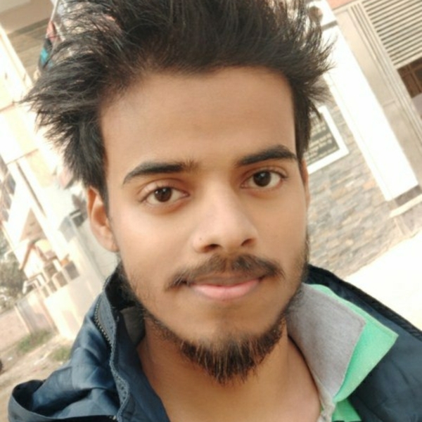 Nazish - Maths tutor - Patna