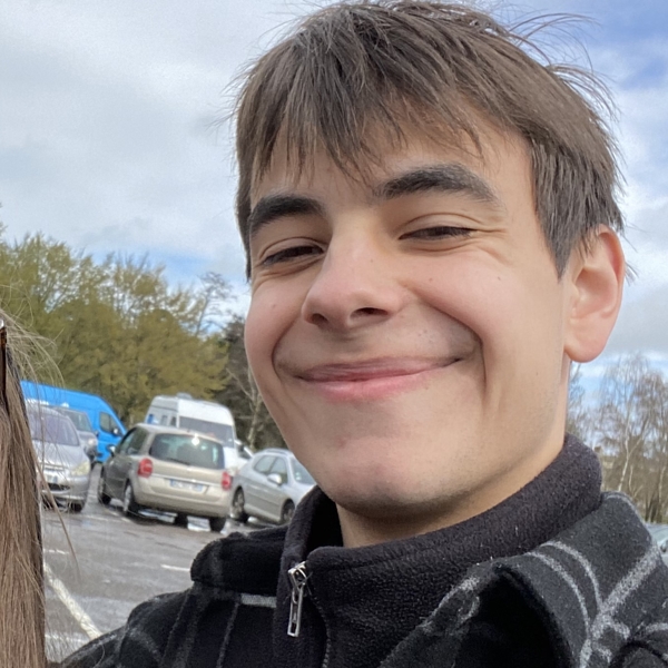 Nataniel - Prof de physique - Rennes