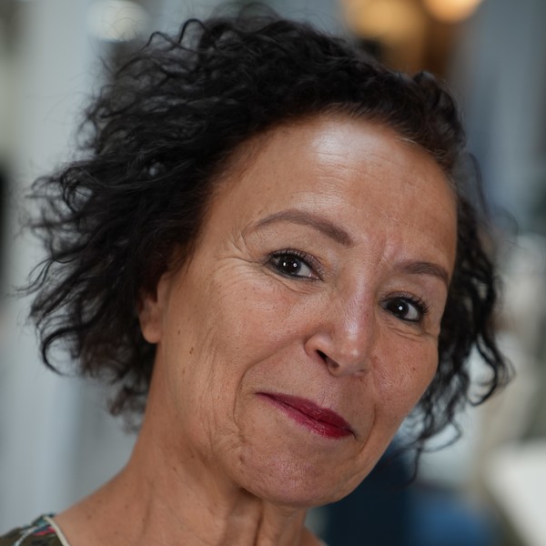 Faty - Prof de stretching - Paris 20e
