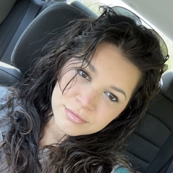 Maya - English tutor - Huntington