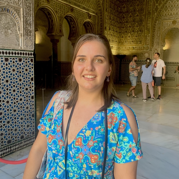 Joana - Professor de português - Sesimbra
