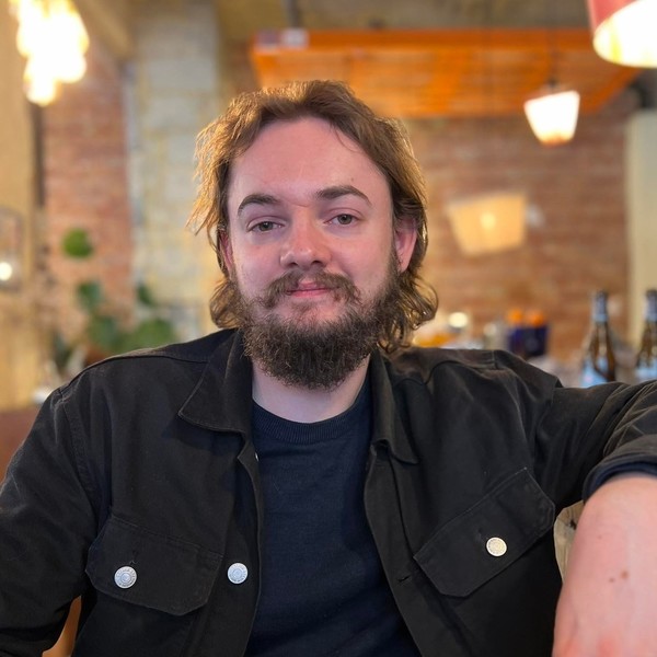 Théo - Prof de piano - Namur