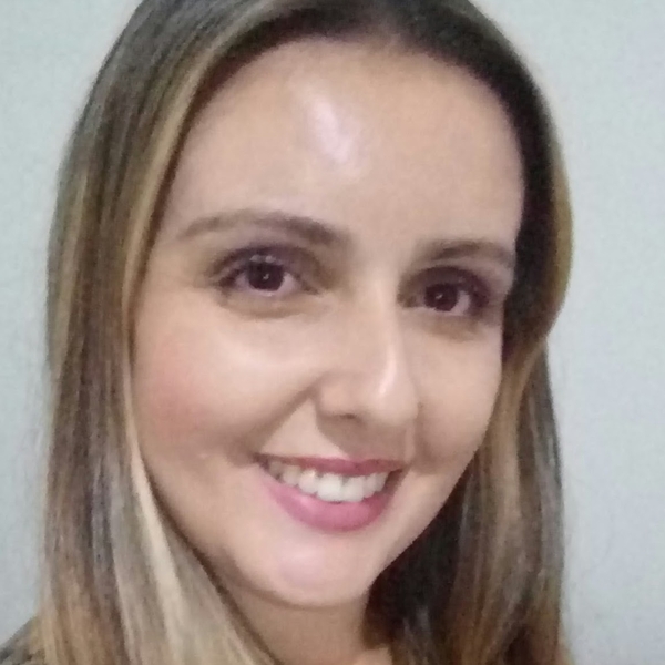 Alyca - Prof de marketing - Baependi