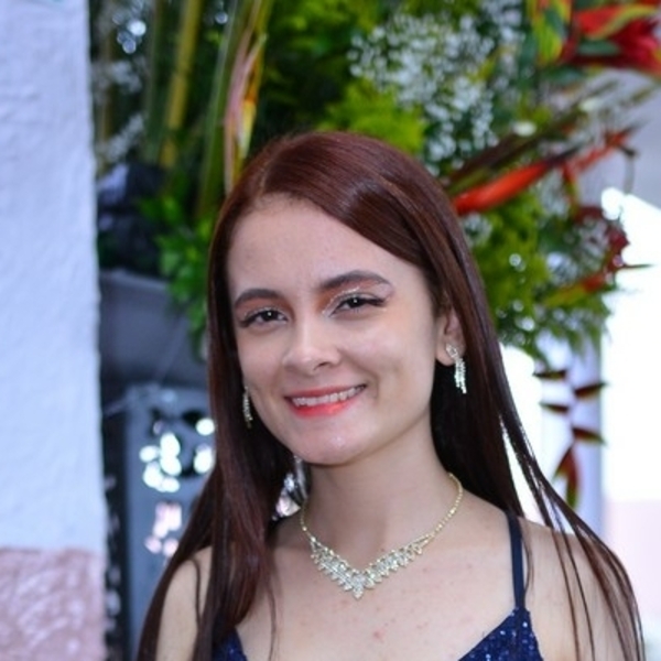 Yisela - Profe de ciencias sociales - 