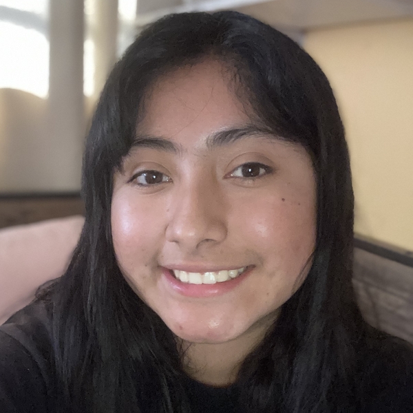 Lizeth - English tutor - Victorville