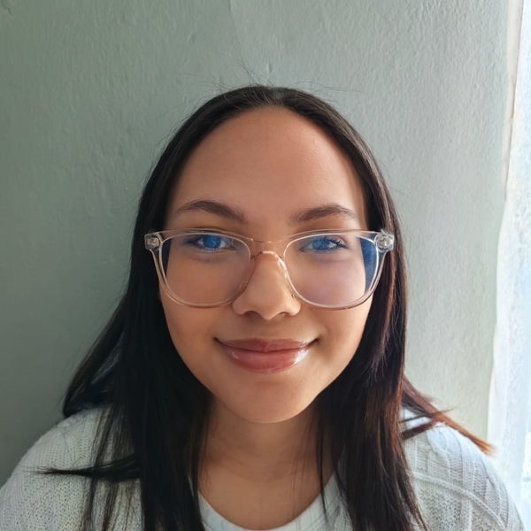 Naseemah - Esol (english) tutor - Roodepoort
