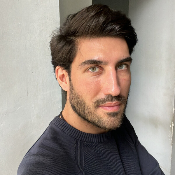 Lorenzo - Insegnante di aiuto compiti - Milano