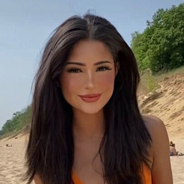 Veronica - ESOL tutor - Lake