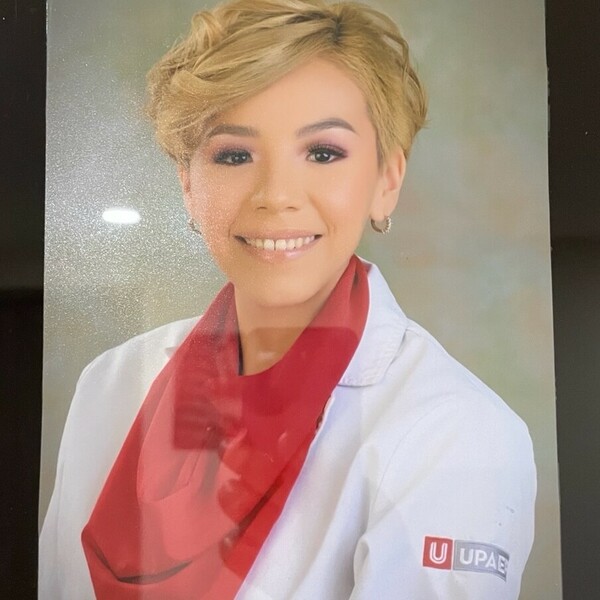 Daniela - profesor de fisiología - Heroica Puebla de Zaragoza