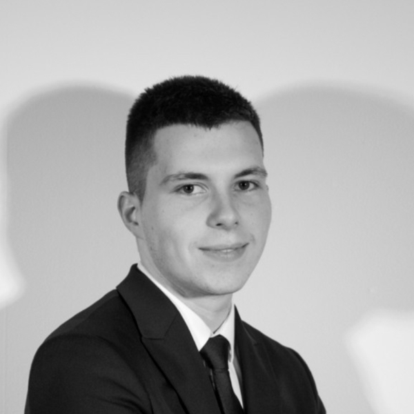 Giovanni - Prof d'économie - Grenoble