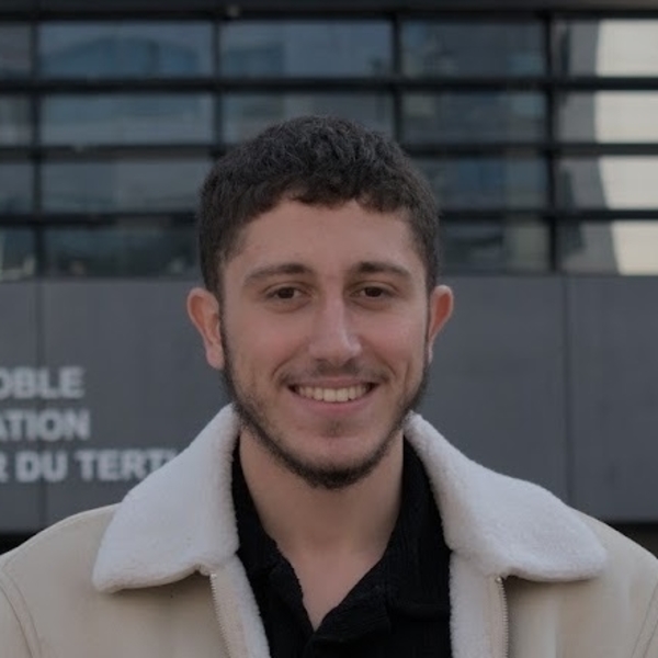 Imrane - Prof de chimie - Villeurbanne