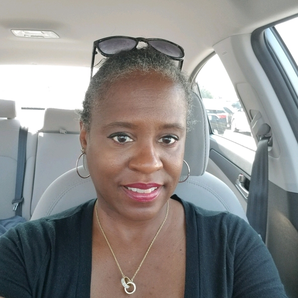 Robin - School english tutor - Copperas Cove