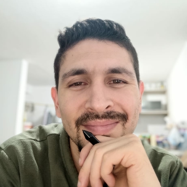 Alex - profesor de diseño gráfico - Sabaneta