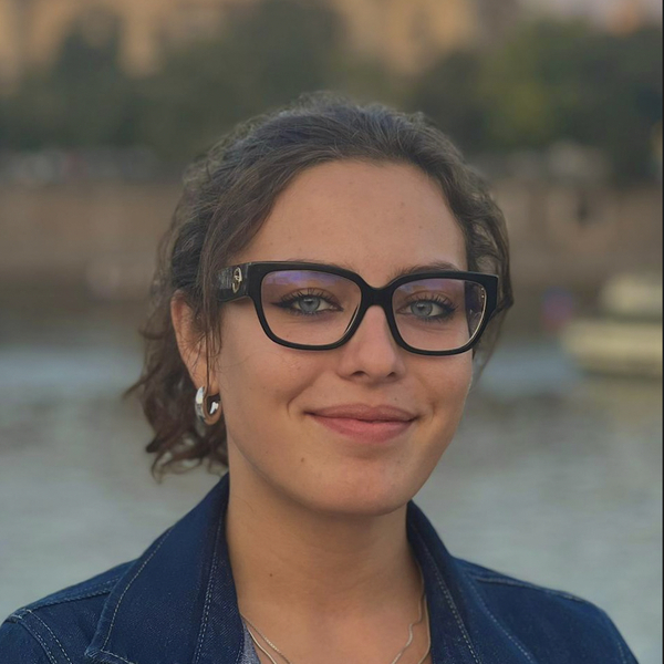 Coline - Prof de maths - Marseille