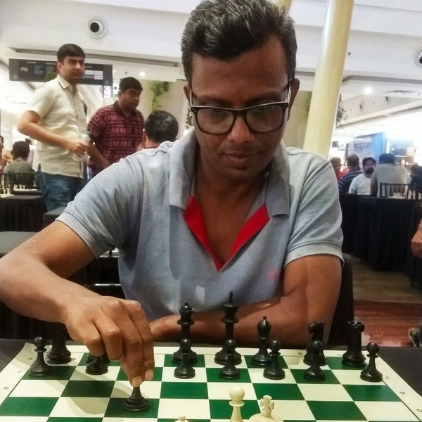 Amar - Mumbai, : Hi I am experienced Chess player. I can teach