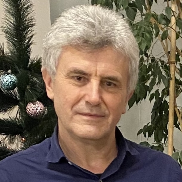 Віктор - репетитор з математики - Мархалівка