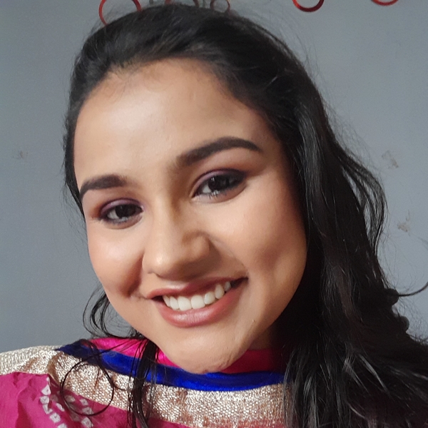Kulsoom - English tutor - Lucknow