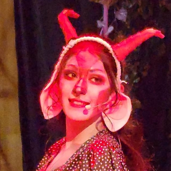 Ravina - Guru akting - Jakarta