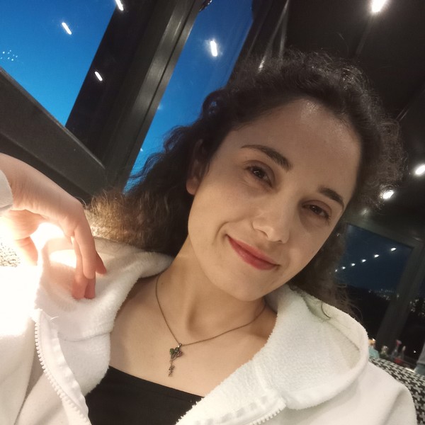 Sevda - İngilizce öğretmeni - 