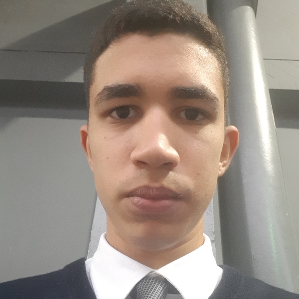 Yuri - Professor de português para estrangeiros - Jardim da Prata