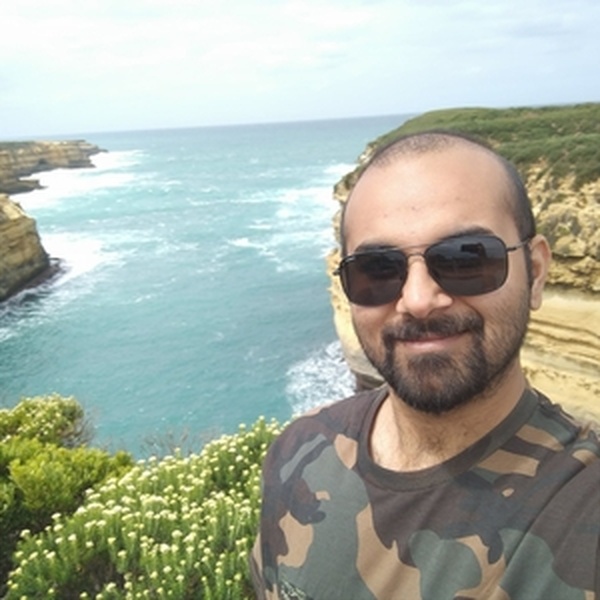 Shreyas - Java tutor - Taylors Lakes