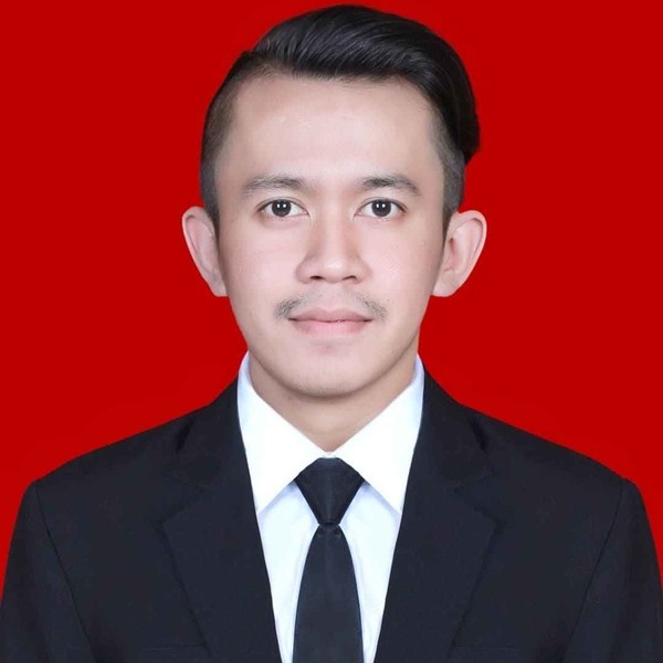 Zamil - Guru ekonomi - Kecamatan Jamanis