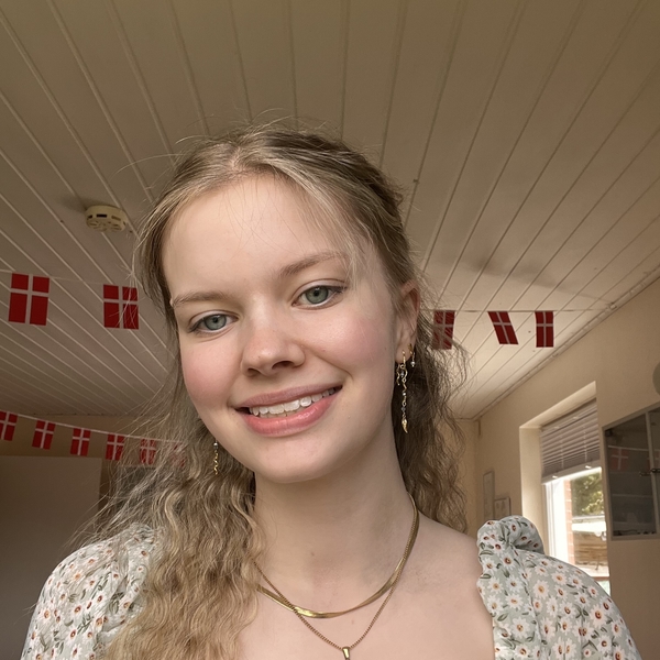 Yasmin - Underviser i matematik - Herning