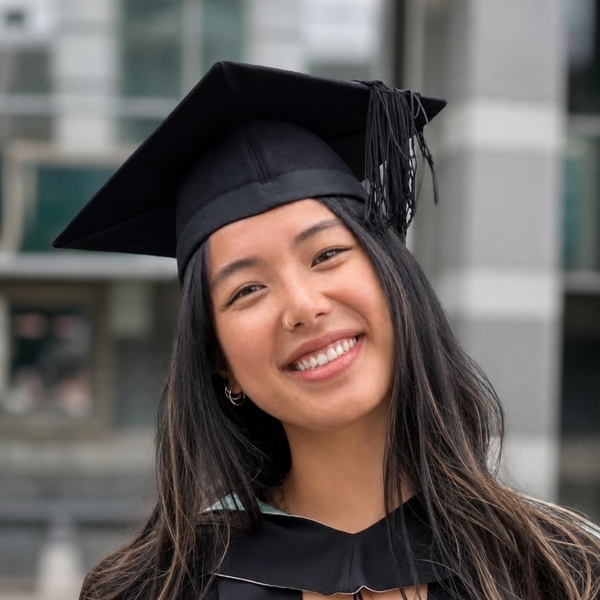 Po-Lin - Piano teacher - Salford