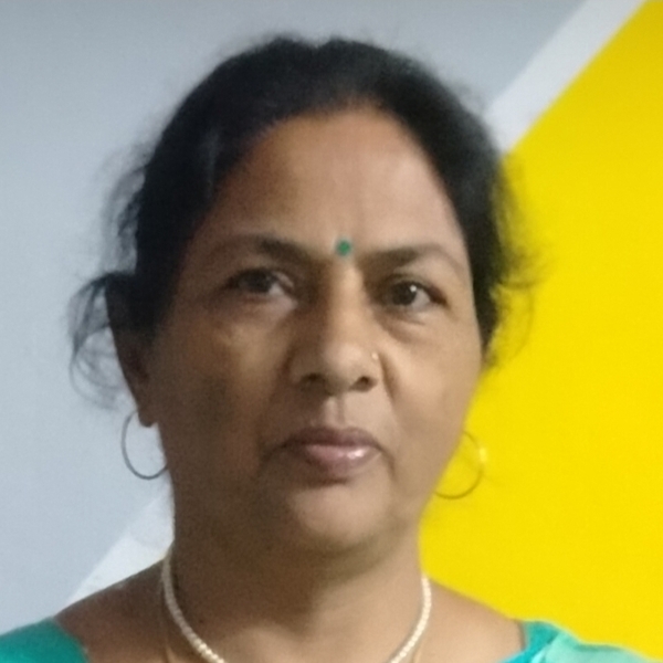 Radha - English tutor - Seoni