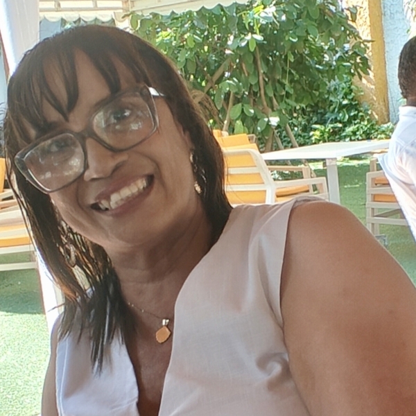 Angélica María - tutor académico - 