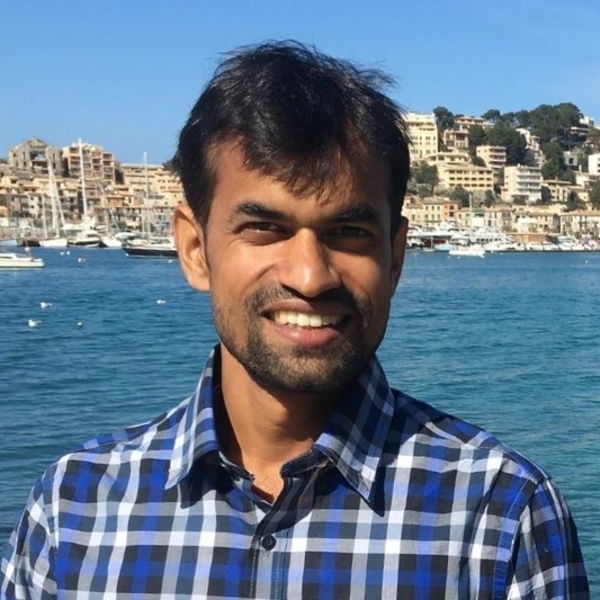 Prativesh - Lehrkraft für Mathematik - Berlin