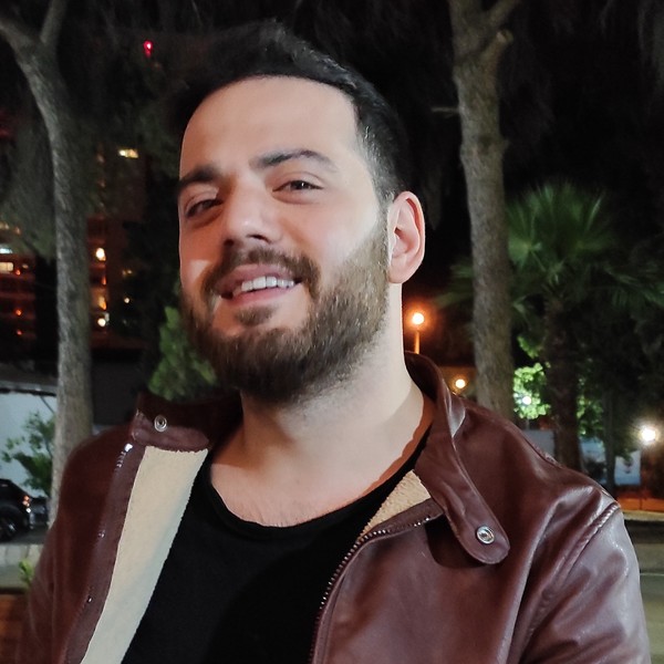 Mustafa - Lehrkraft für Akustik-Gitarre - Hamburg
