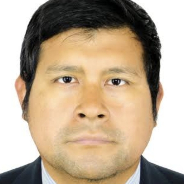 Elias - profesor de biología celular - Lima