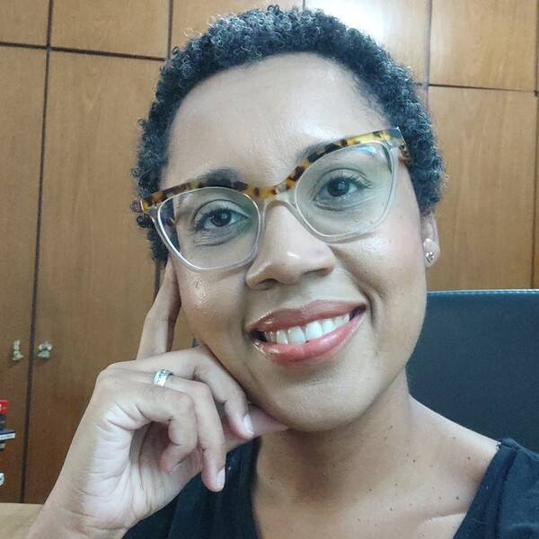 Vanessa - Prof de explicações - Praia Grande