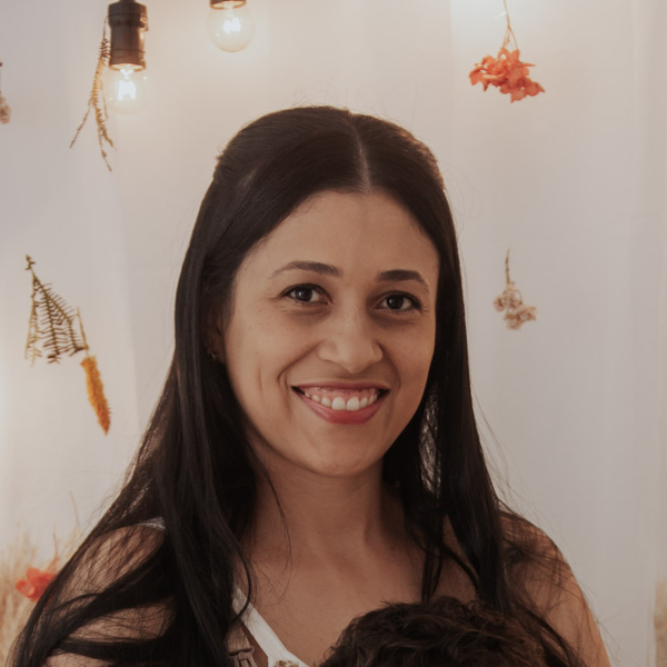 ROBERTA - Professor de português - 