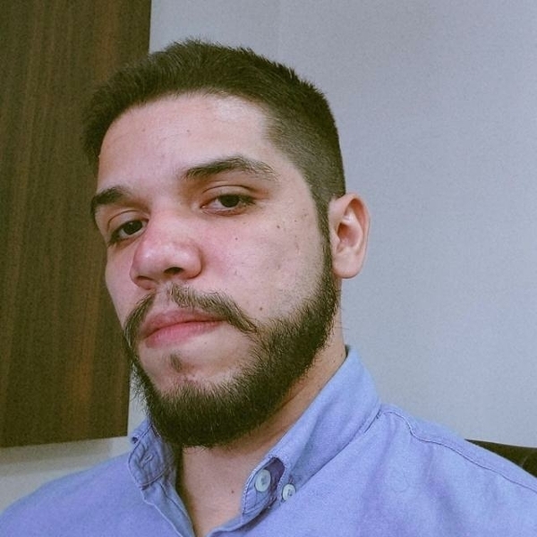 Emanuel victor - Professor de redação - São Luís