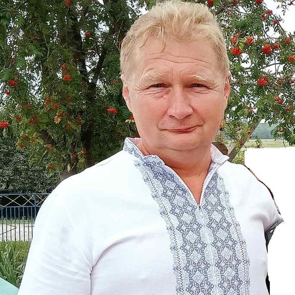 Олег - Репетитор з історії України  - Старий Нижбірок