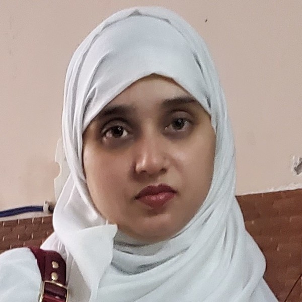 Hina - English tutor - New Delhi