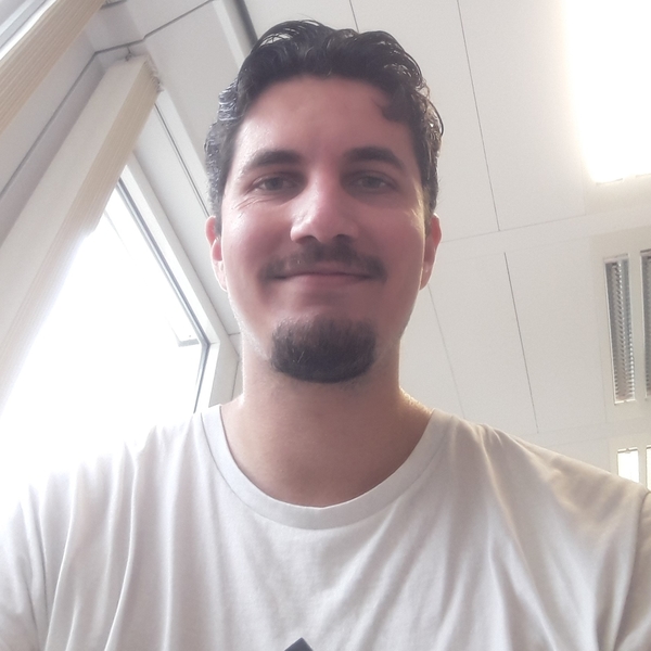 Luca - Englischlehrer - Köln