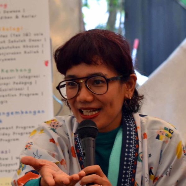 Virginania - Guru instagram - Kecamatan Jatisampurna