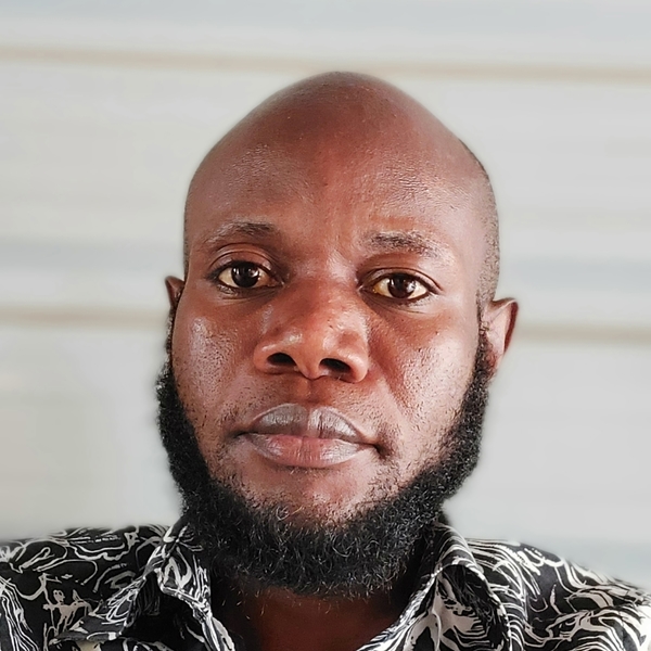 Stephen - Swahili teacher - London