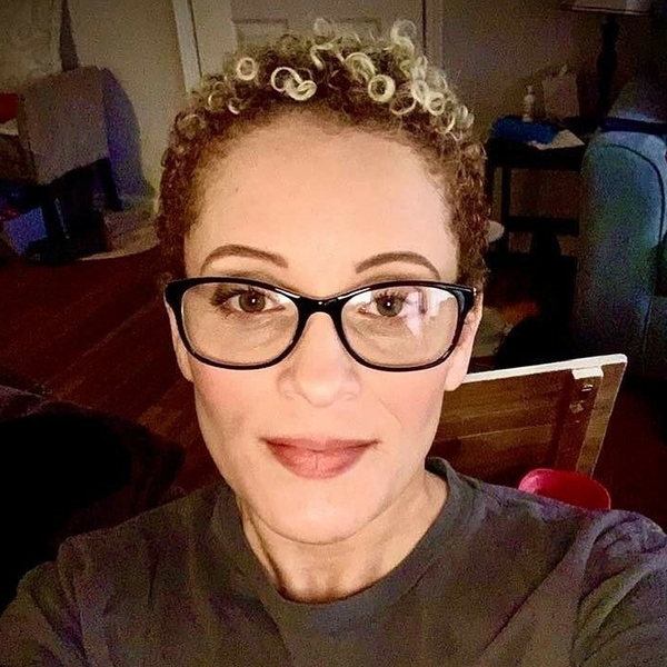 Mikhaile - Creative writing tutor - Chattanooga