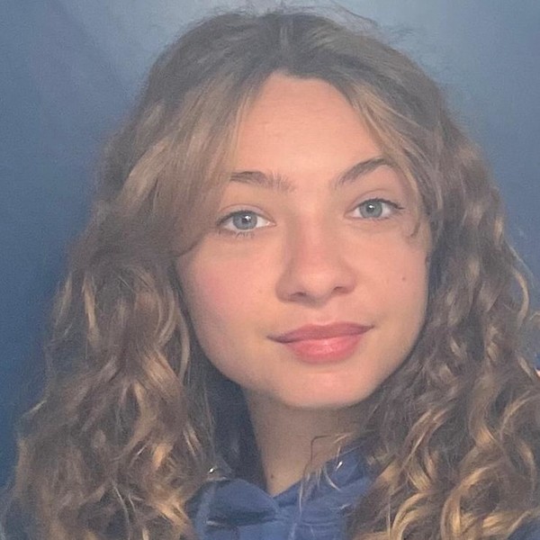 Eve - Prof de français - Fontenay-sous-Bois