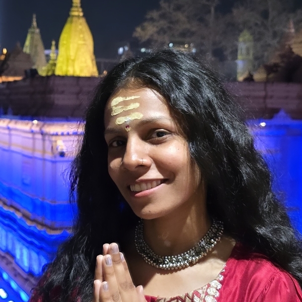 Shrutee - Yoga instructor - Ghaziabad