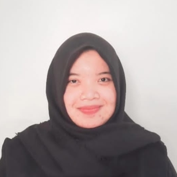 Titi - Guru matematika - Purwokerto