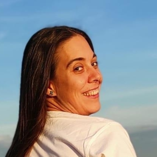 Lucia - Profesor de apoyo escolar - Toro