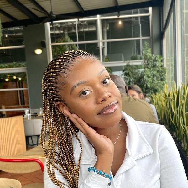 Mandi - English tutor - Midrand